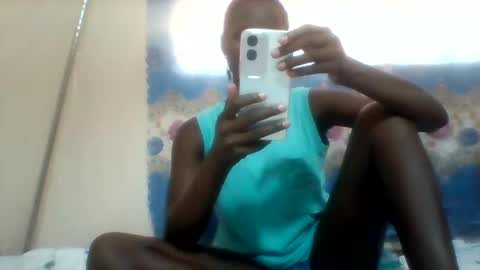 pinah1997 online show from 5, 2, 2025