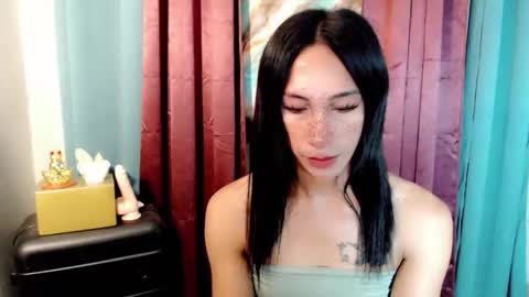 lucyLove online show from 22, 11, 2025