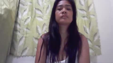 Snapshot of pinay_sexy09 chatting on 17, 12, 2025 pinay online show from 17, 12, 2025