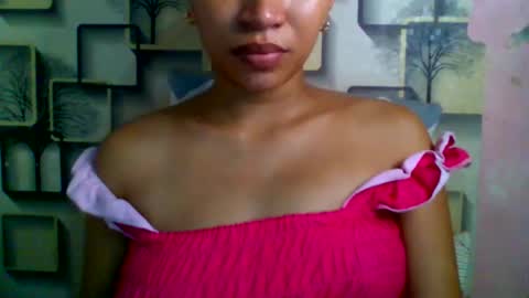 Snapshot of pinaybeauty_25 chatting on 12, 9, 2025 im jane online show from 12, 9, 2025