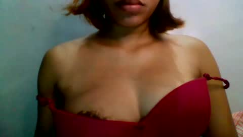 Snapshot of pinaybeauty_25 chatting on 21, 9, 2025 im jane online show from 21, 9, 2025