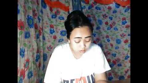 pinayexoticbeauty21 online show from 4, 2, 2026