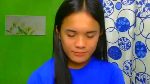 pinaymorena_rhowe online show from 9, 12, 2024