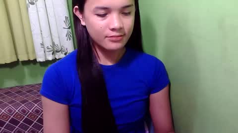 pinaymorena_rhowe online show from 10, 12, 2024