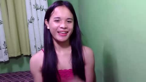 pinaymorena_rhowe online show from 26, 12, 2024