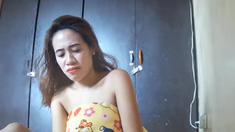 Snapshot of pinaysweet_couple chatting on 28, 7, 2026 pinaysweet_couple online show from 28, 7, 2026