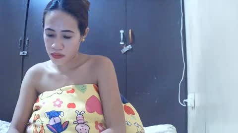 Snapshot of pinaysweet_couple chatting on 28, 7, 2026 pinaysweet_couple online show from 28, 7, 2026