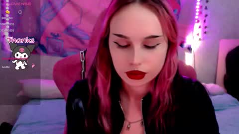 Snapshot of pineapple_dope chatting on 3, 12, 2025 Nancy online show from 3, 12, 2025