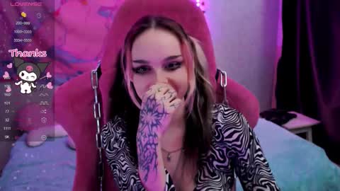 Snapshot of pineapple_dope chatting on 10, 1, 2026 Nancy online show from 10, 1, 2026