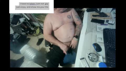 pini_z online show from 26, 12, 2024