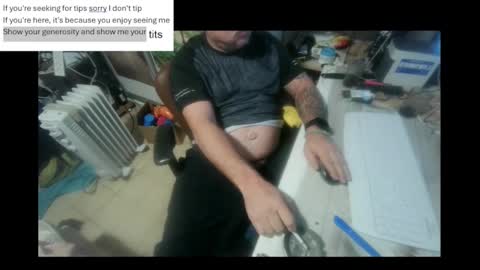 pini_z online show from 26, 1, 2025