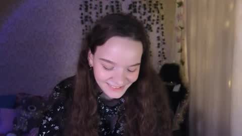 Stephanie online show from 14, 12, 2025