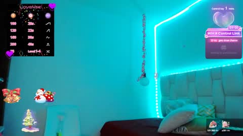Snapshot of pink__tiffany chatting on 14, 12, 2024 tiffany online show from 14, 12, 2024