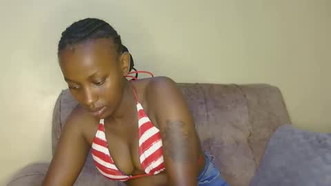 Snapshot of pink_cushy chatting on 16, 2, 2026 pink_cushy online show from 16, 2, 2026