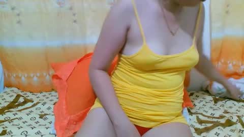 Snapshot of pink_hymen chatting on 26, 1, 2025 pink_hymen online show from 26, 1, 2025