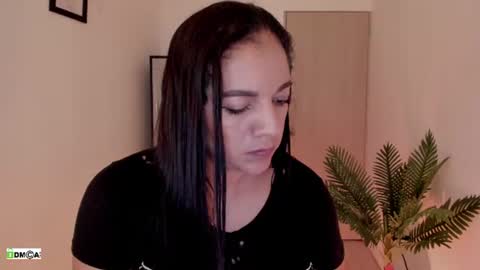 Snapshot of pink_kitten_ chatting on 11, 7, 2026 Eli online show from 11, 7, 2026