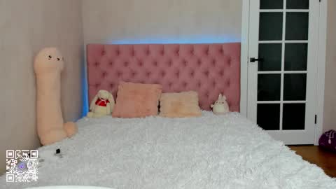 Snapshot of pink_lila18 chatting on 17, 1, 2026 pink_lila18 online show from 17, 1, 2026