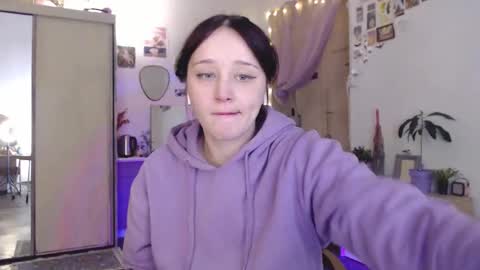 Snapshot of pink_soup chatting on 16, 11, 2025 Sony online show from 16, 11, 2025