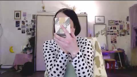 Snapshot of pink_soup chatting on 29, 11, 2025 Sony online show from 29, 11, 2025