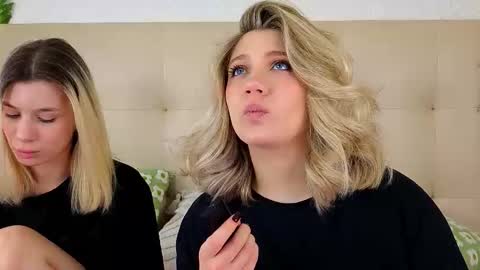 Adele online show from 15, 12, 2025