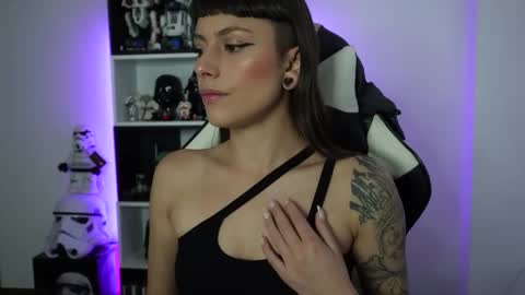 Emily online show from 2, 6, 2026
