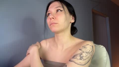 pinkdollylovv online show from 29, 4, 2026