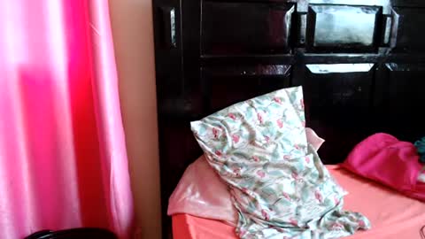 pinkdomina01 online show from 19, 6, 2026