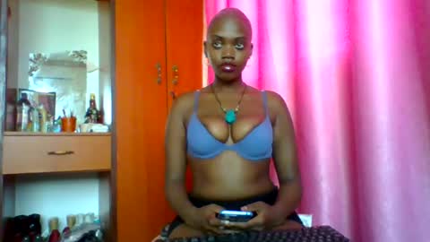pinkdomina01 online show from 26, 6, 2026
