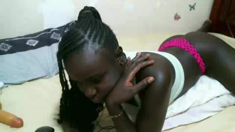 Snapshot of pinkiey_ chatting on 16, 11, 2025 pinky online show from 16, 11, 2025