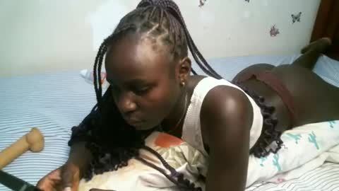 Snapshot of pinkiey_ chatting on 2, 12, 2025 pinky online show from 2, 12, 2025