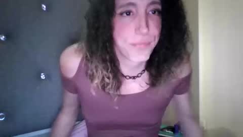 Snapshot of pinkleslie chatting on 6, 2, 2026 Leslie online show from 6, 2, 2026