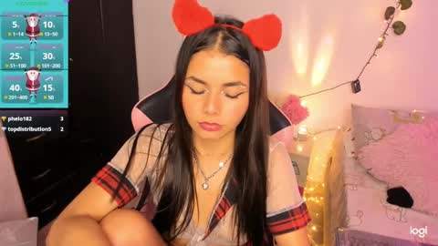 Sarah .. online show from 27, 12, 2024