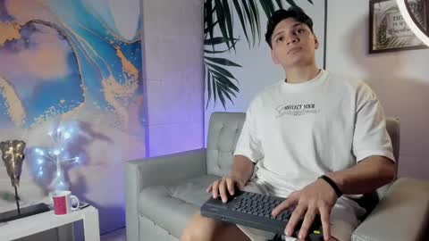 pinksmile_1 online show from 6, 11, 2025