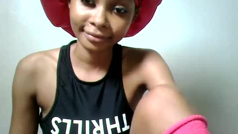 pinky_lov online show from 4, 3, 2025