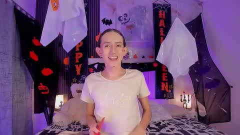 Peachy online show from 3, 11, 2025