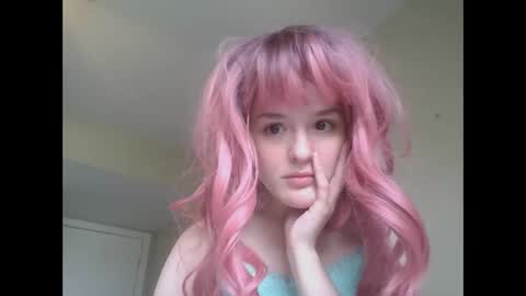 Snapshot of pinkykittykat chatting on 13, 4, 2026 pinkykittykat online show from 13, 4, 2026