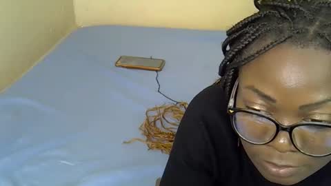 pinkyslut1 online show from 14, 1, 2026