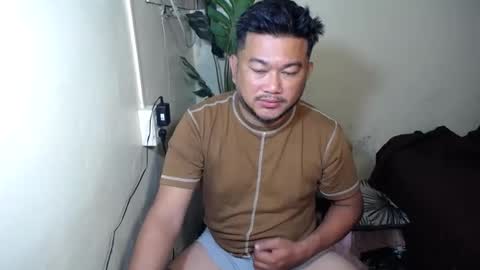 pinoy041087 online show from 15, 10, 2025