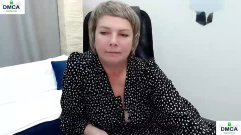 Bella online show from 17, 10, 2025