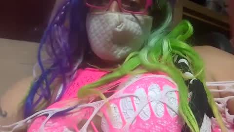 Aarika Wood online show from 30, 3, 2026