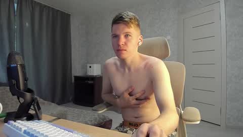 Pierre online show from 28, 9, 2025