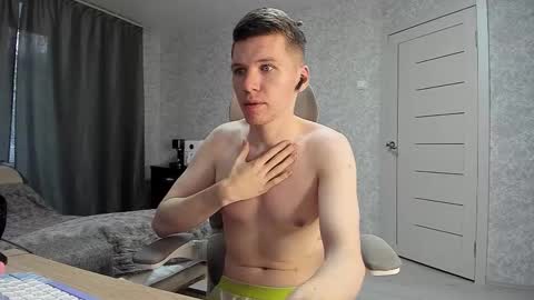 Snapshot of pirremeow chatting on 7, 3, 2026 Pierre online show from 7, 3, 2026