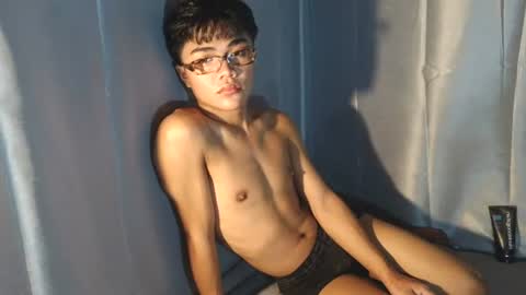 Snapshot of pixie_hugecock chatting on 12, 7, 2026 jay online show from 12, 7, 2026