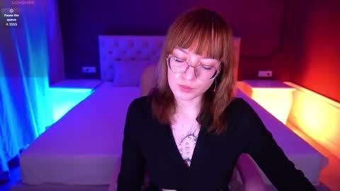 Snapshot of pixiepeachh chatting on 28, 11, 2025 pixiepeachh online show from 28, 11, 2025