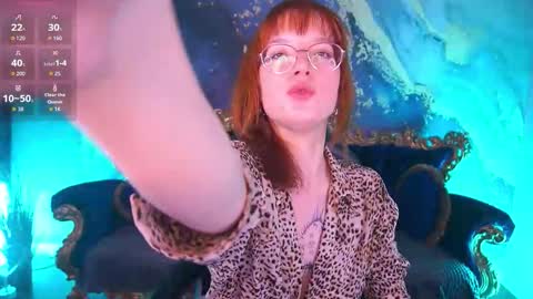 Snapshot of pixiepeachh chatting on 14, 12, 2025 pixiepeachh online show from 14, 12, 2025