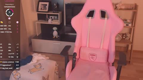 Snapshot of plastic_beach chatting on 20, 1, 2025 Lene online show from 20, 1, 2025