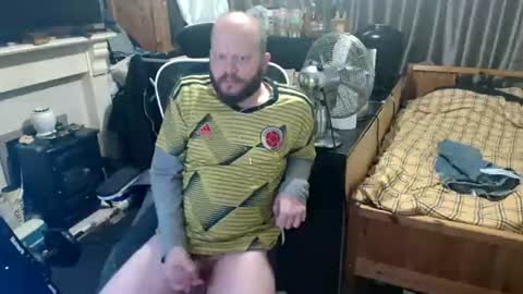 Snapshot of playboy_horny chatting on 14, 6, 2026 playboy_horny online show from 14, 6, 2026