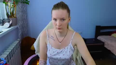 Snapshot of playful_mary chatting on 16, 6, 2026 Masha online show from 16, 6, 2026