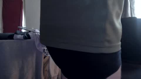 Hello ask me  . Im glad  to see you here in my room. Welcome PVT is open online show from 3, 10, 2025