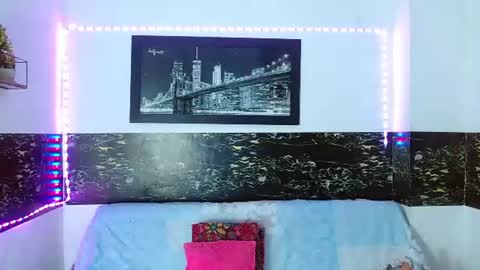 Snapshot of pleassing_neighbour chatting on 25, 6, 2026 Zalome online show from 25, 6, 2026